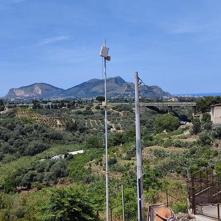Panoramico Wifi Tv Centro Storico Casteldaccia Exterior foto